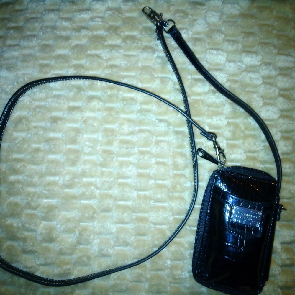 Liz Claiborne Black Croc-Embossed Crossbody Bag. Small Crossbody Bag. Never Used